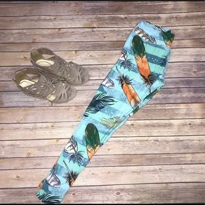 Jambys “Bold” leggings (plus size)